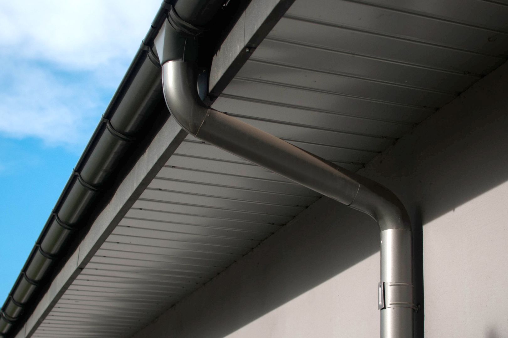 gutters-downpipes