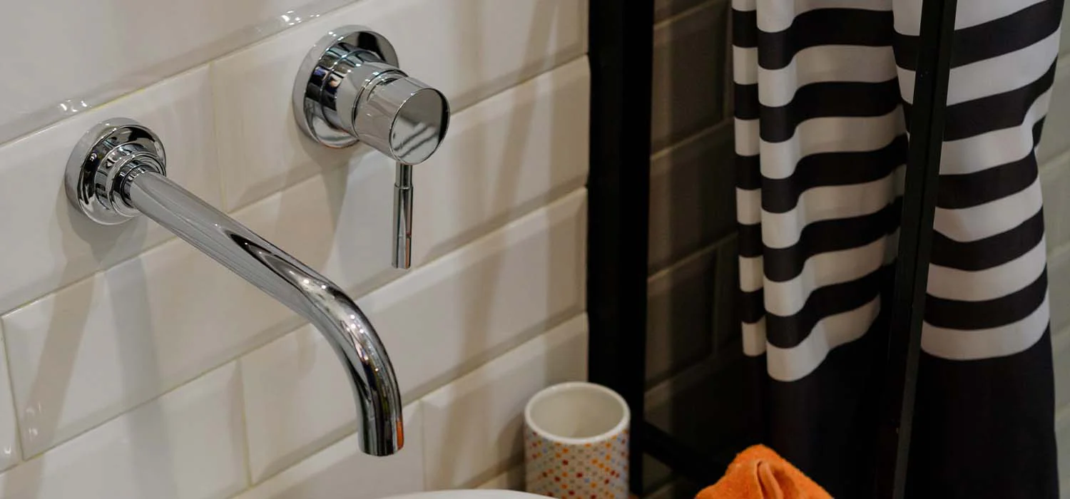 wall mounted tap installation