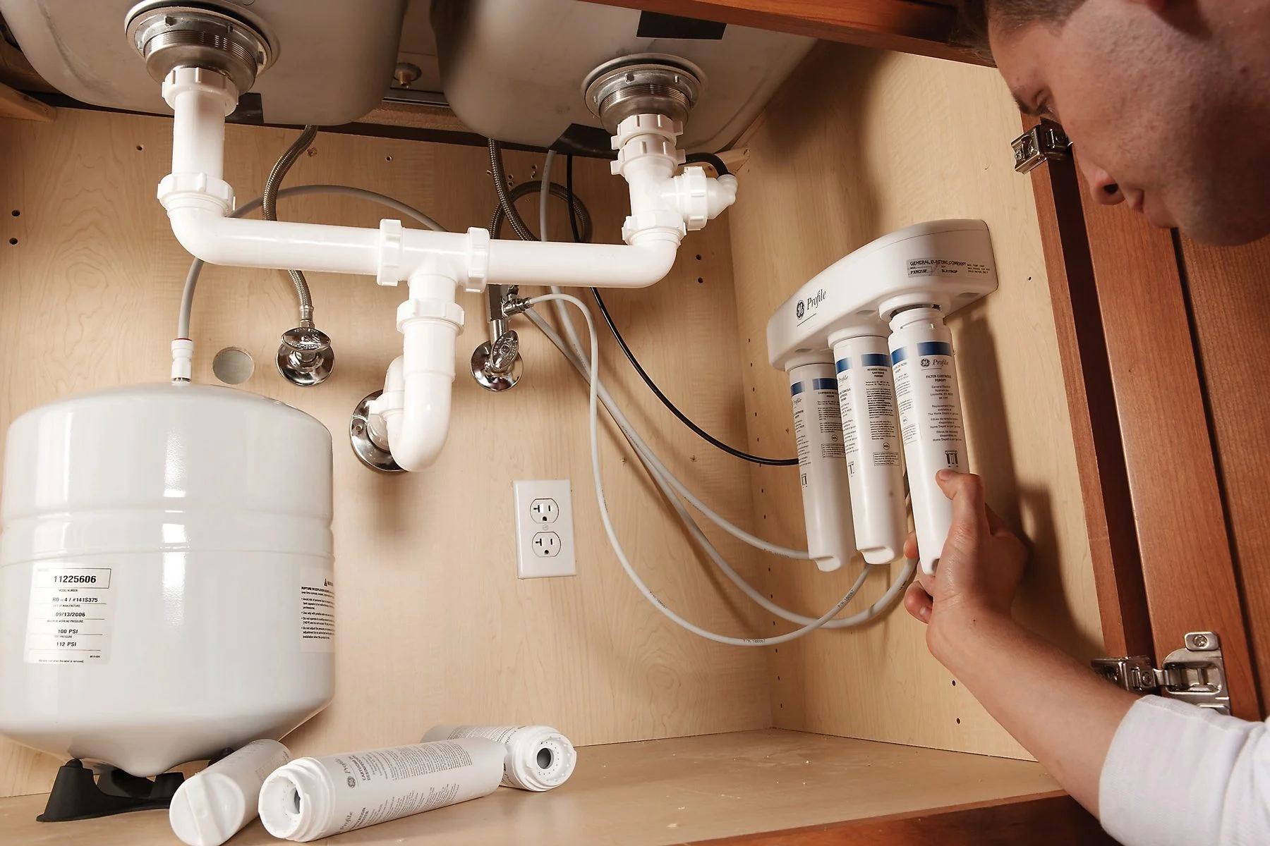 Install-a-Reverse-Osmosis-Water-Filter